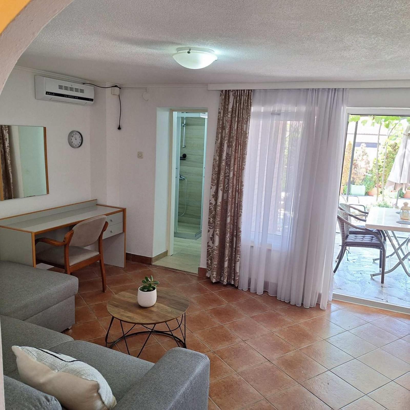 Apartments Chemenko Konjsko Extérieur photo